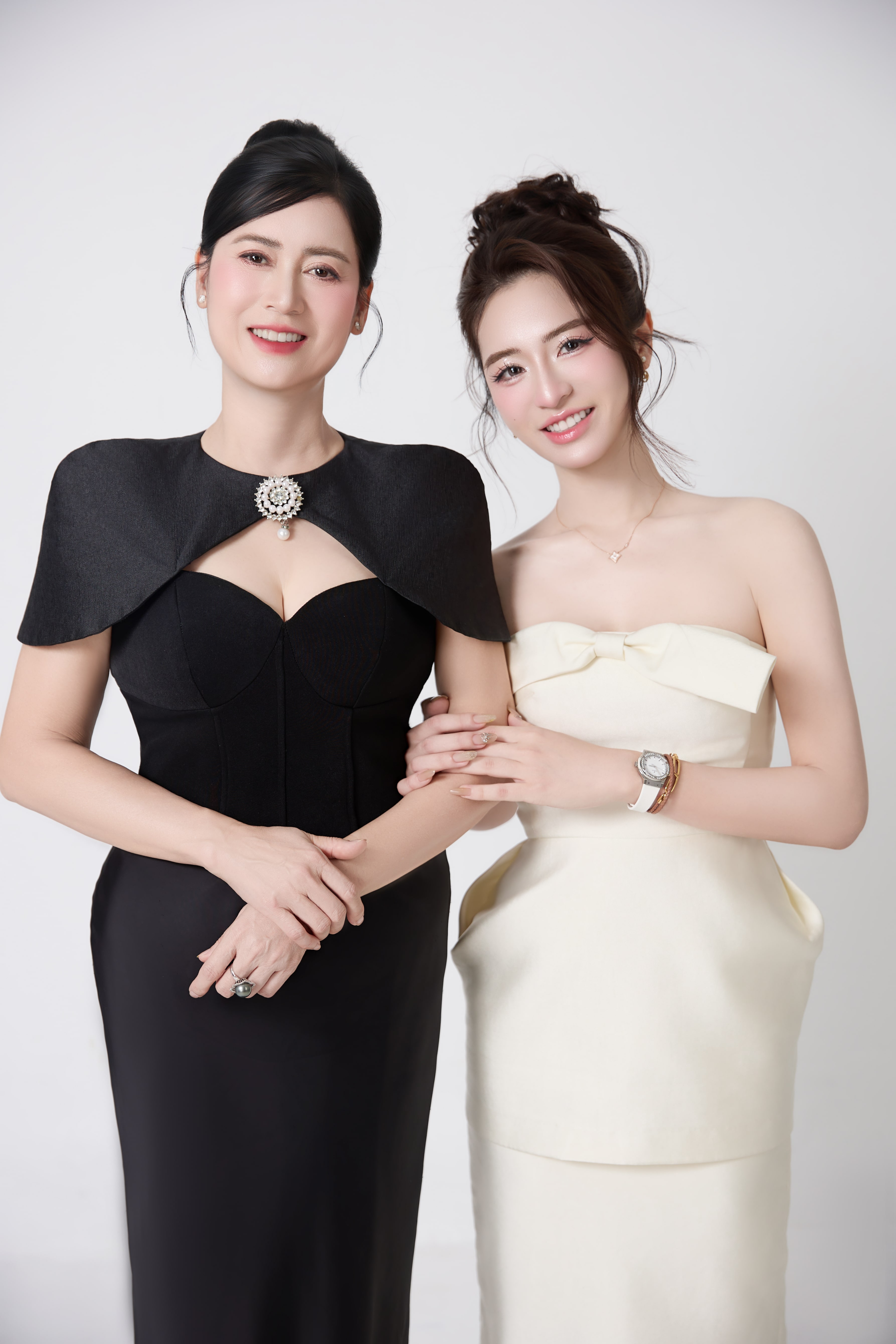 frontend/img/gallery/anh-gia-dinh/tracy-studio-chup-concept-me-con (1).jpg